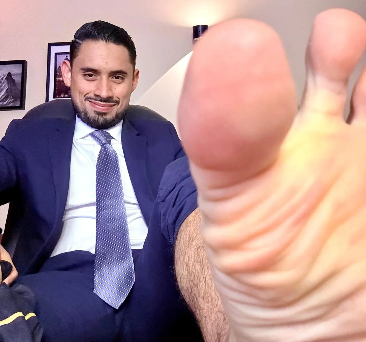 XXX Porn Photo of Nude thesexlawyerx 27