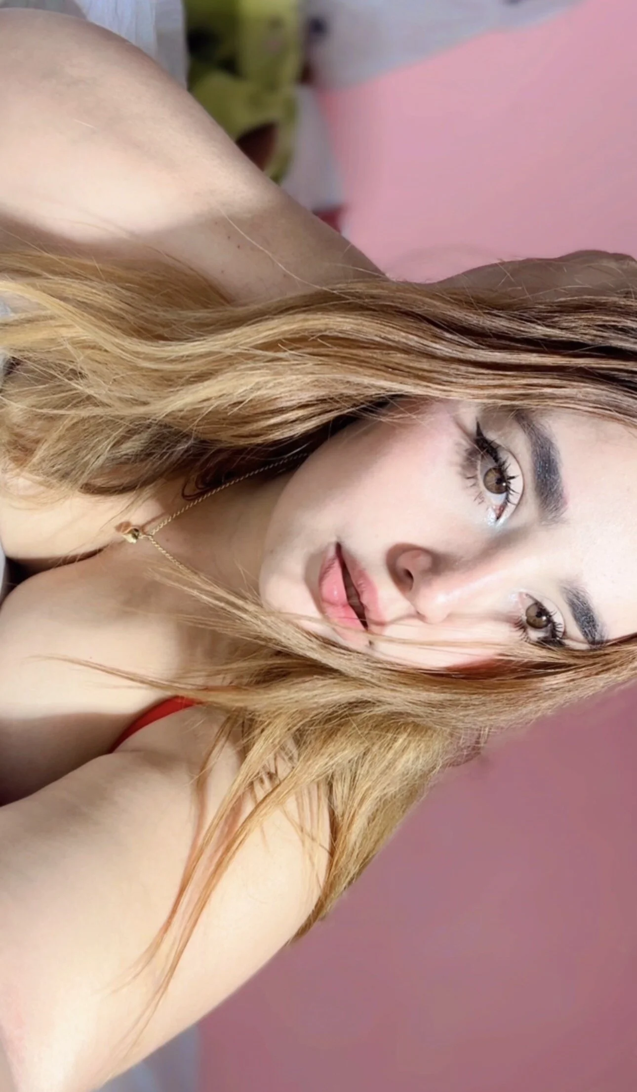 XXX Porn Photo of Nude Brilly_rojas 2