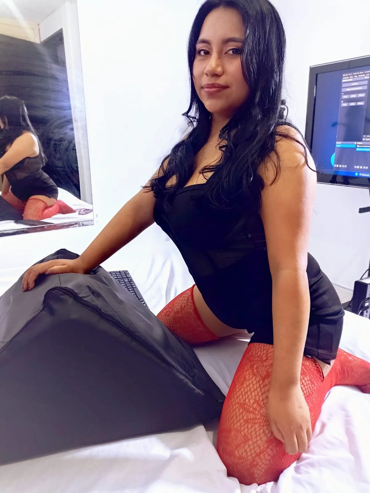 XXX Porn Photo of Nude veronicaa_squirt 6