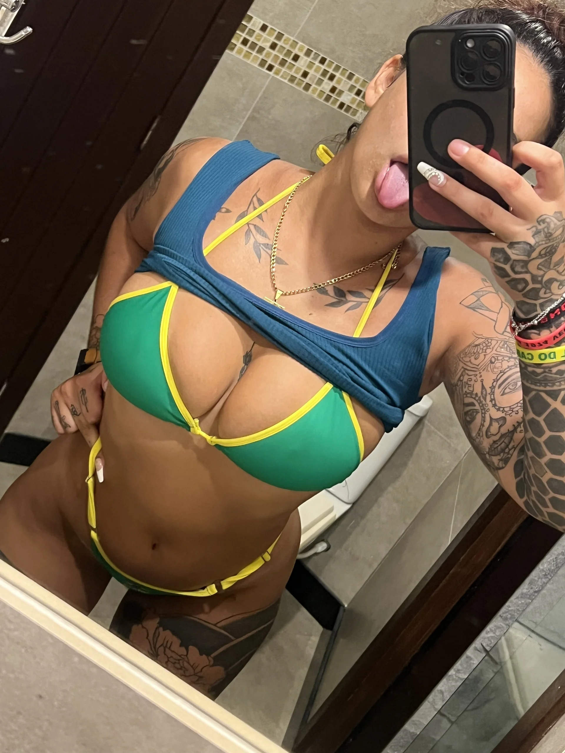 XXX Porn Photo of Nude babyDemon420 5