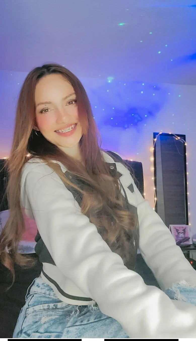 XXX Porn Photo of Nude holy_juli 13