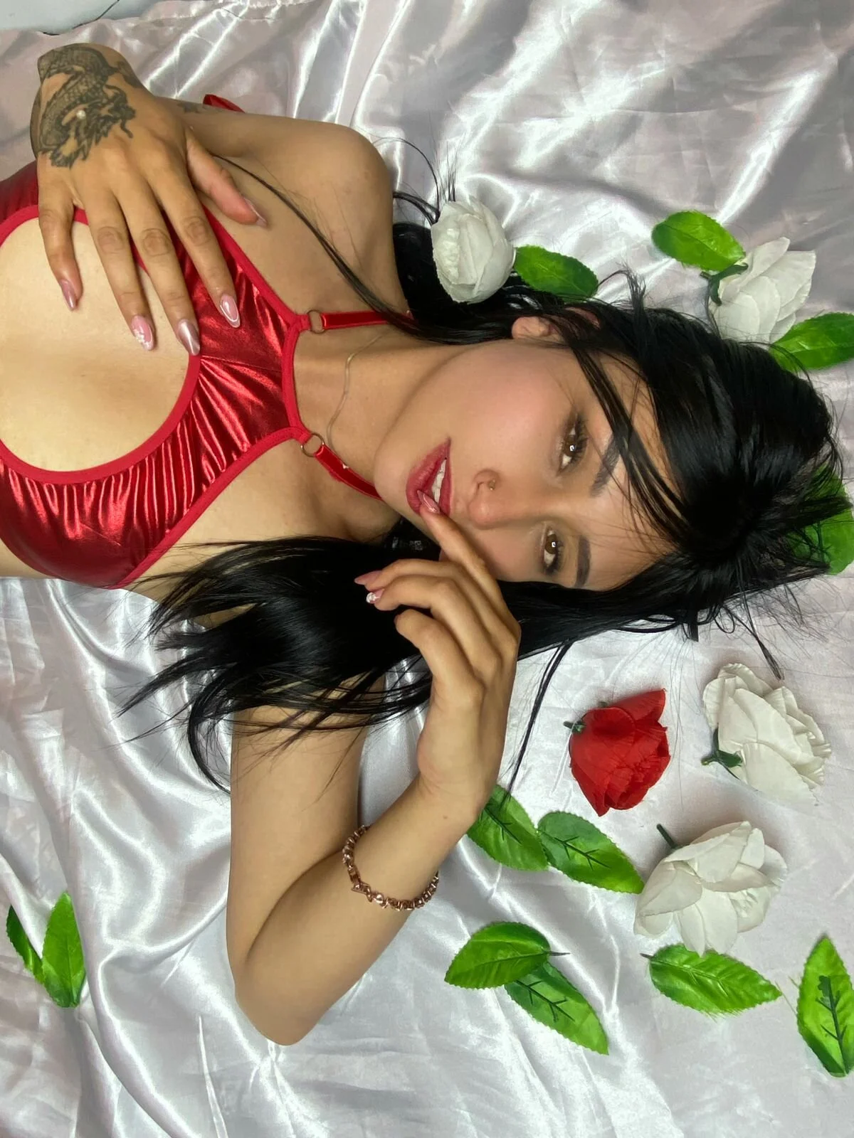 XXX Porn Photo of Nude miarose_69 8