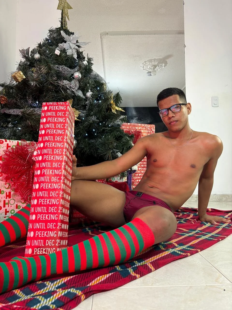 XXX Porn Photo of Nude KingStark_ 15