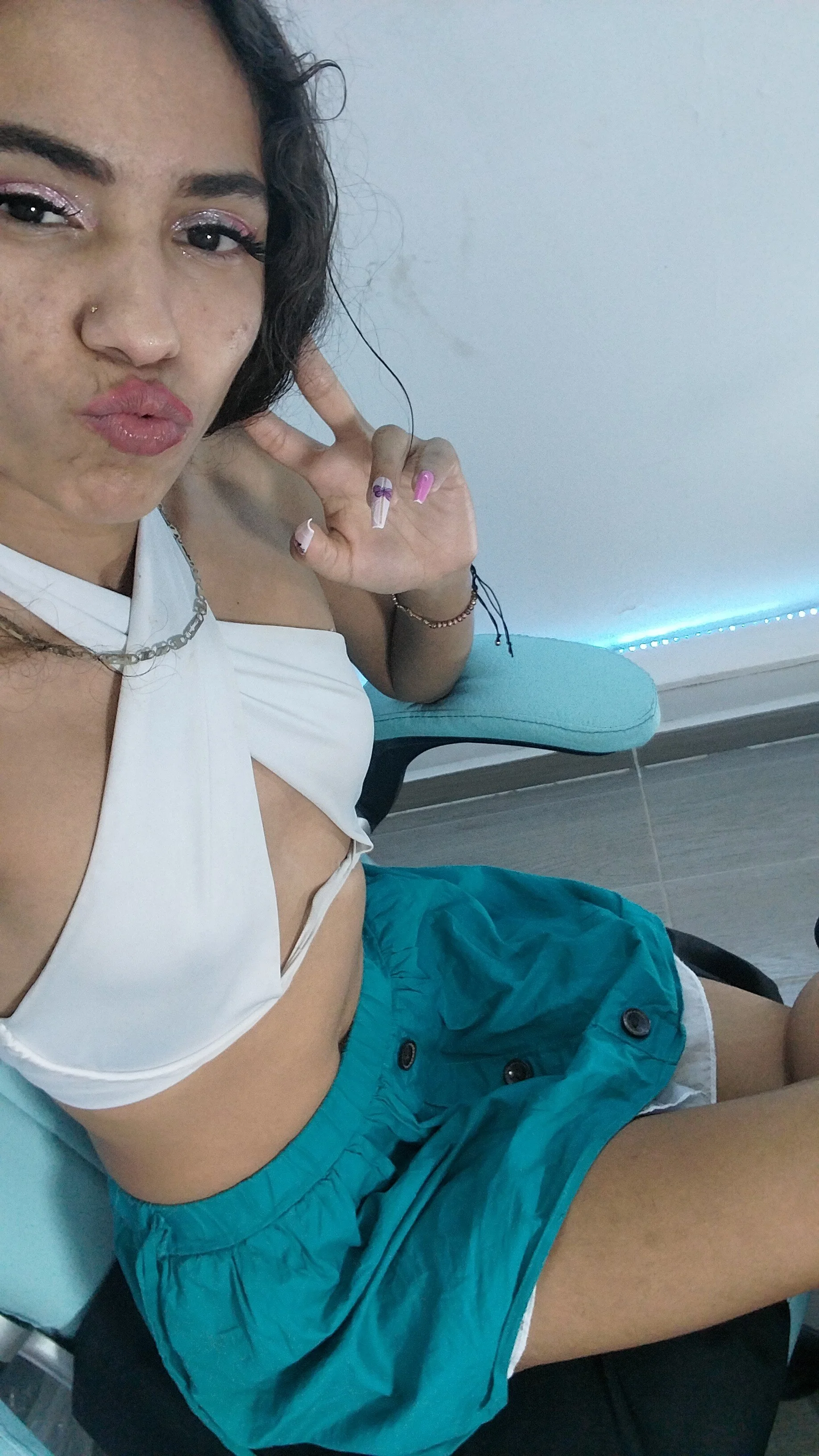 XXX Porn Photo of Nude Evelin_shy 2