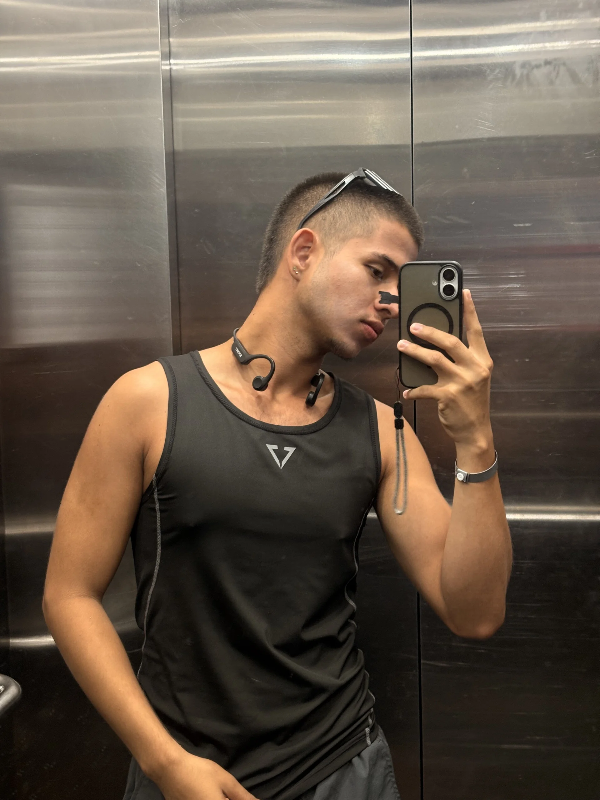 XXX Porn Photo of Nude harold_18_ 10