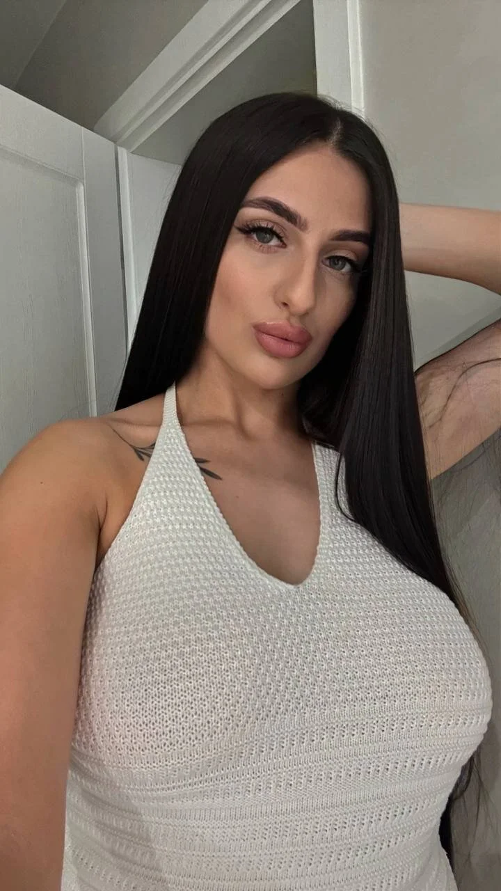 XXX Porn Photo of Nude ArielGemme 31