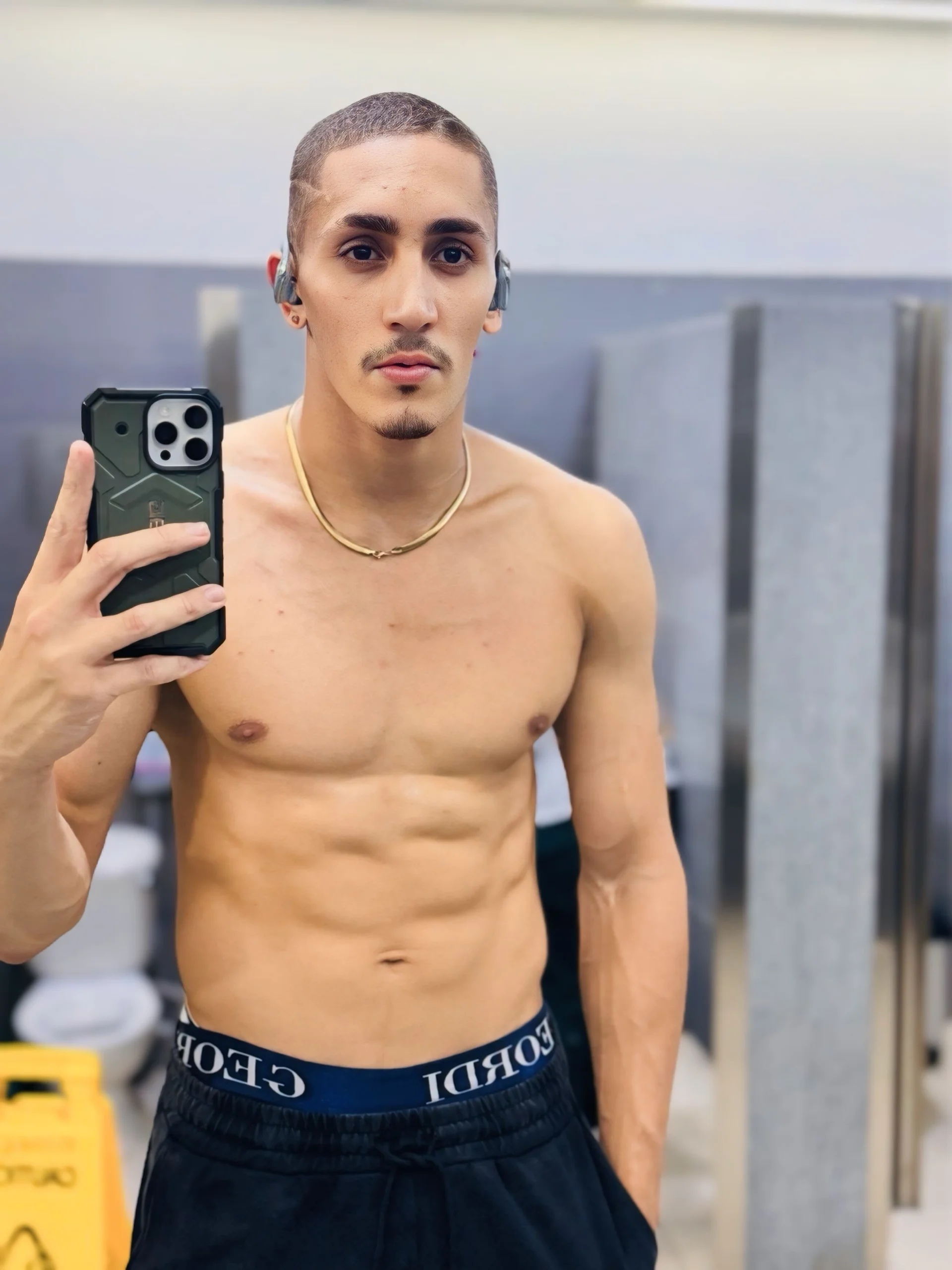XXX Porn Photo of Nude MikeRoss7777 11