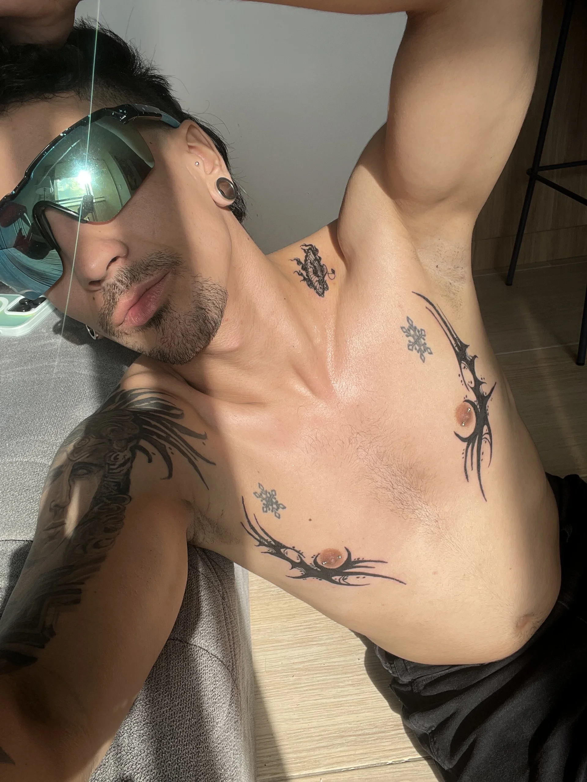 XXX Porn Photo of Nude jeremmy-mclayne1 4