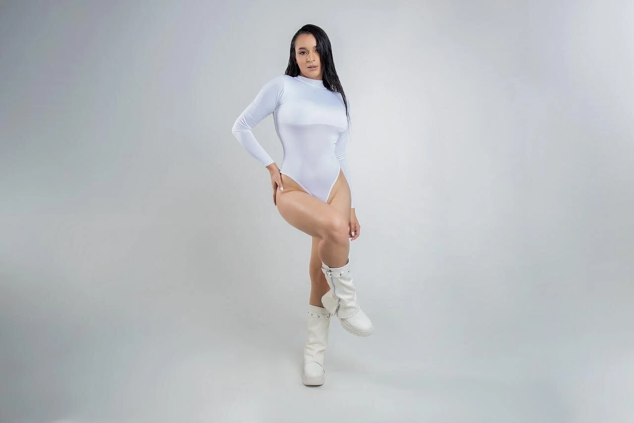 XXX Porn Photo of Nude HannahhWilliams 8