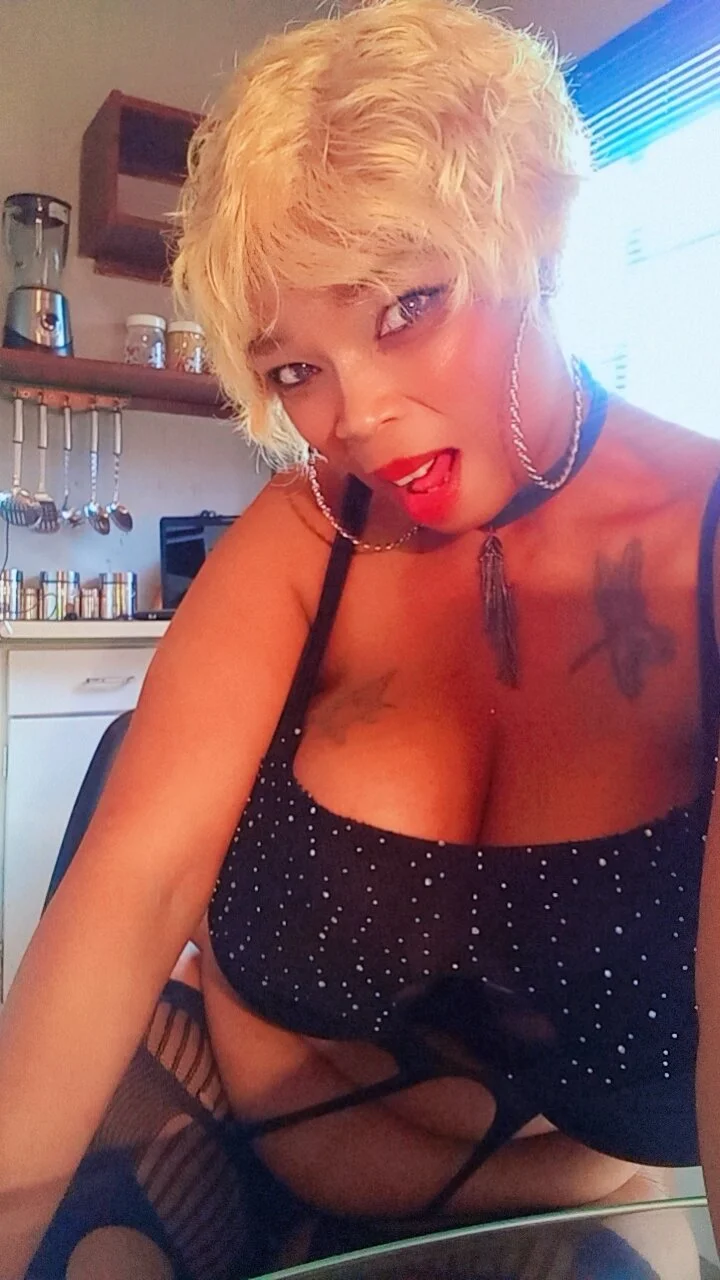 XXX Porn Photo of Nude Gucci_Bx 37