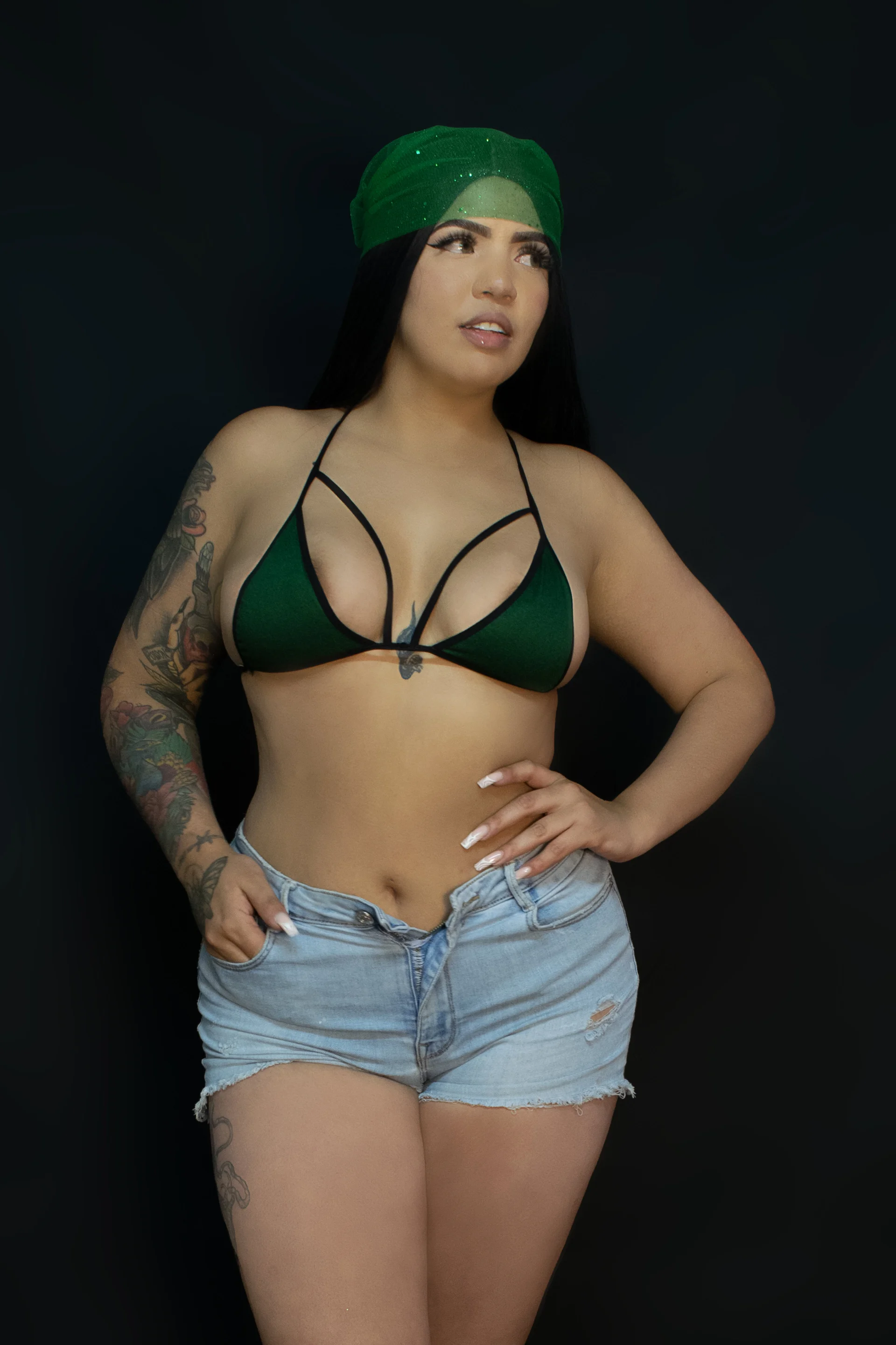 XXX Porn Photo of Nude WildyTemping 4