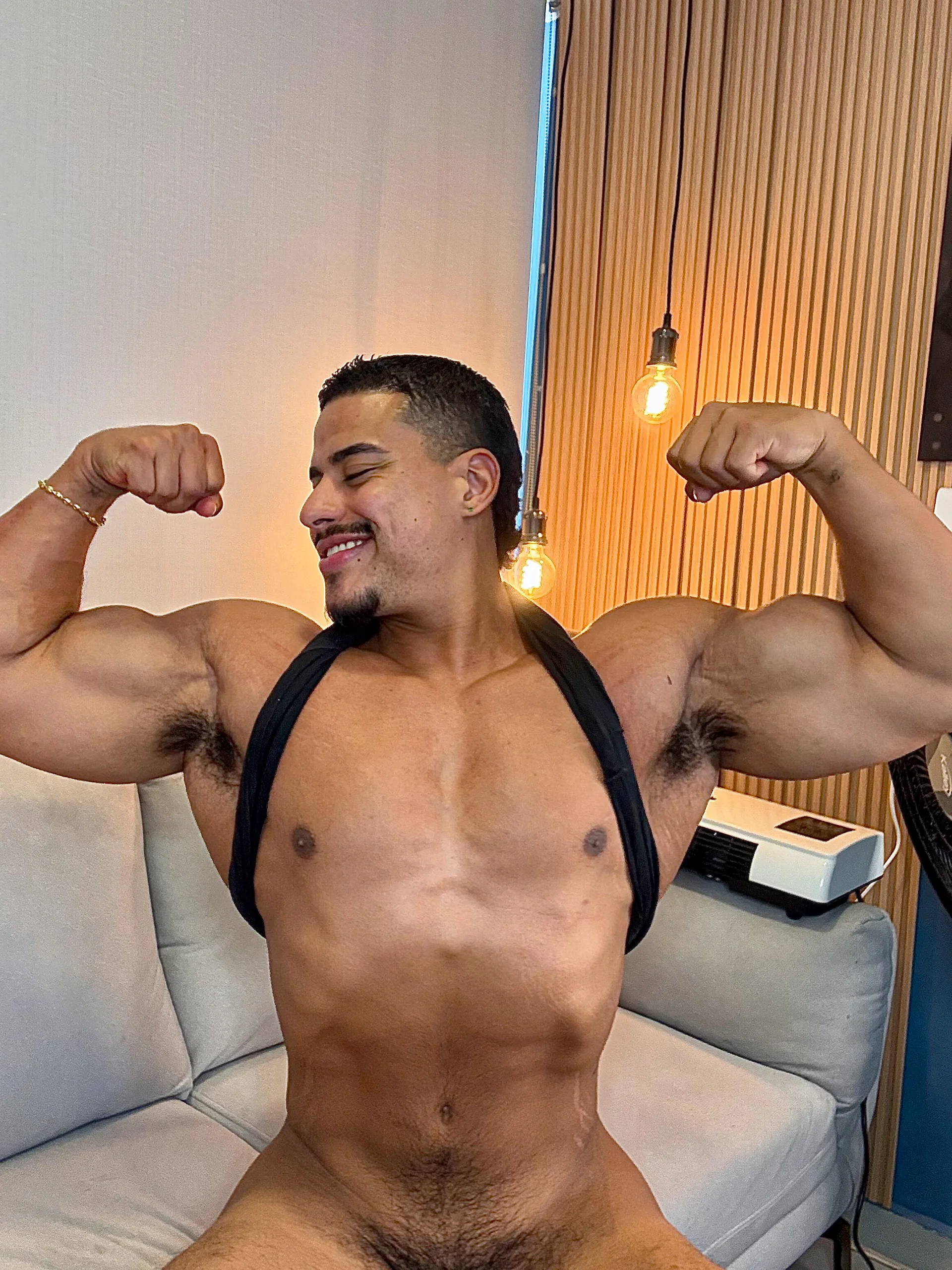 XXX Porn Photo of Nude ApoloMakris 33