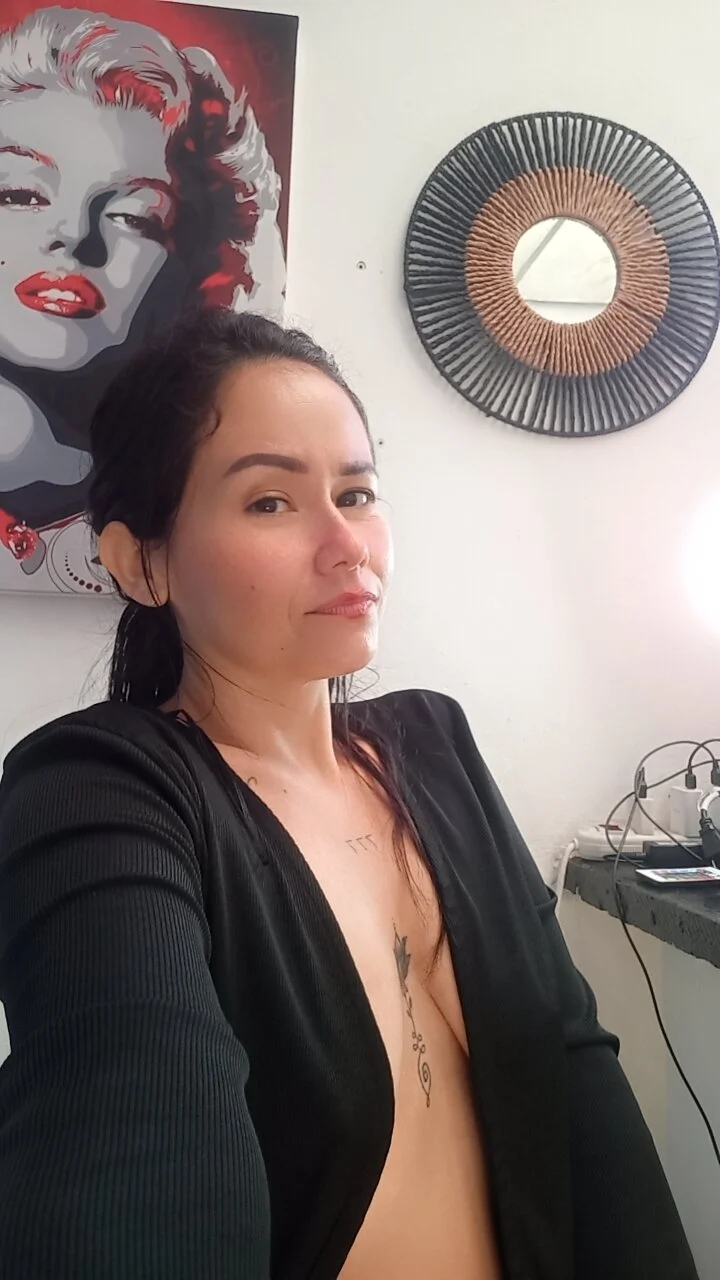 XXX Porn Photo of Nude Queen_lorena 13