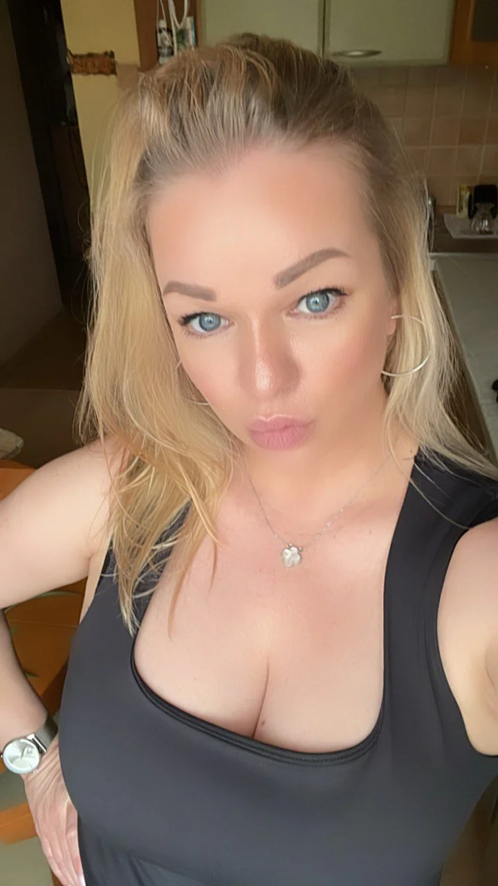 XXX Porn Photo of Nude JuliaBlond 4