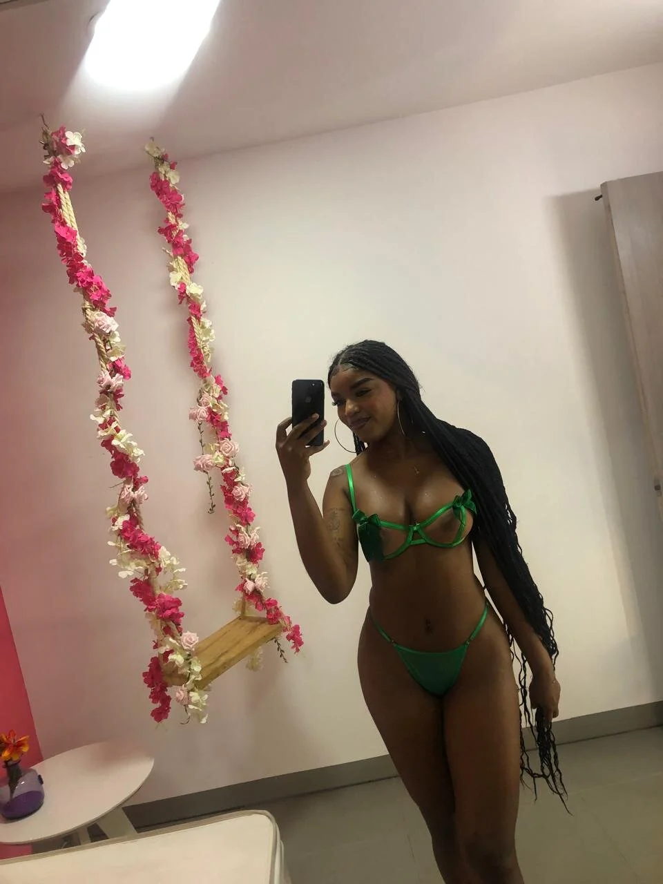 XXX Porn Photo of Nude malu_horny_69 82