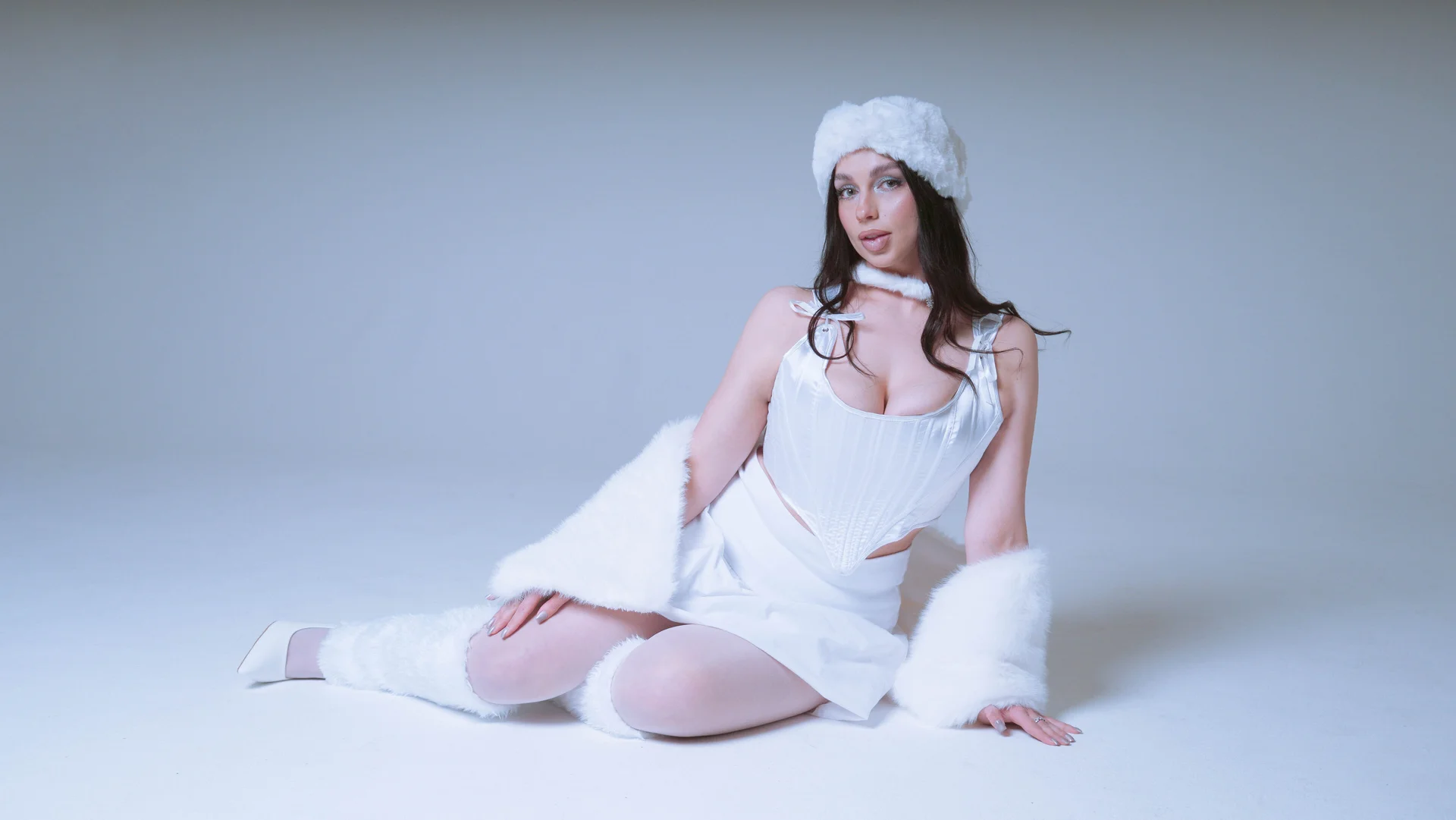 XXX Porn Photo of Nude LunaNight 28