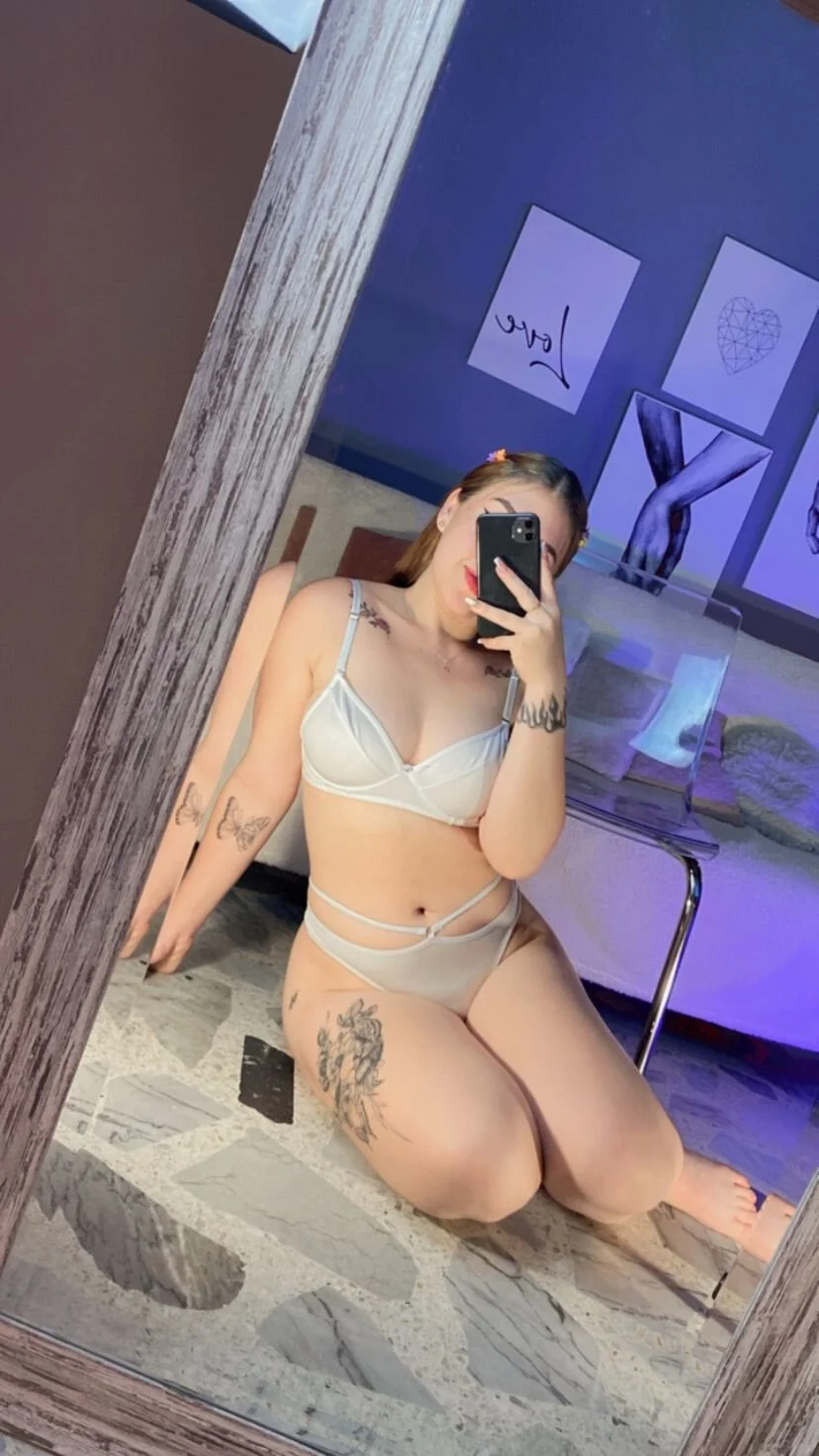 XXX Porn Photo of Nude ArianaBaker 90