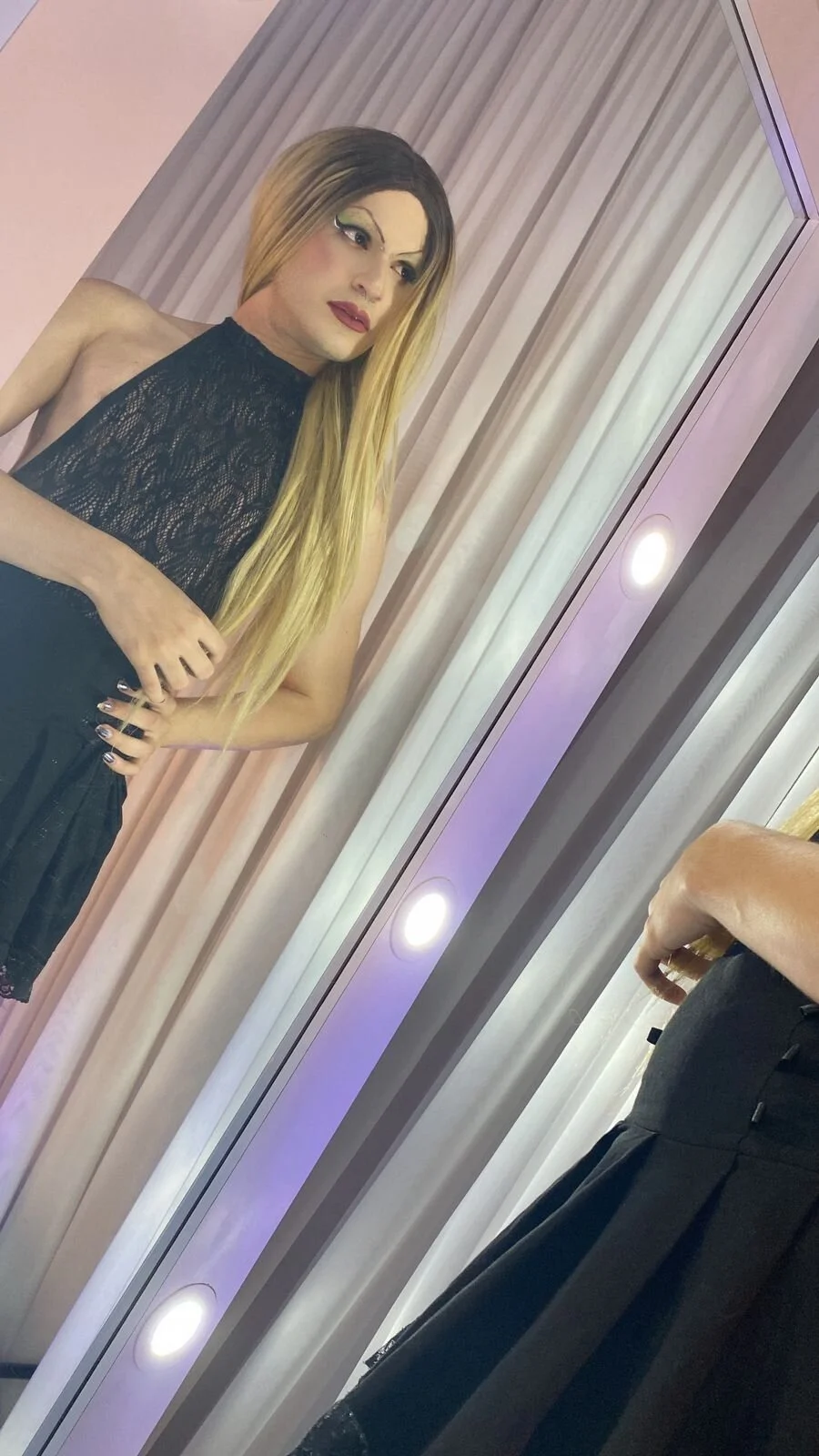 XXX Porn Photo of Nude Violetx_moon 91