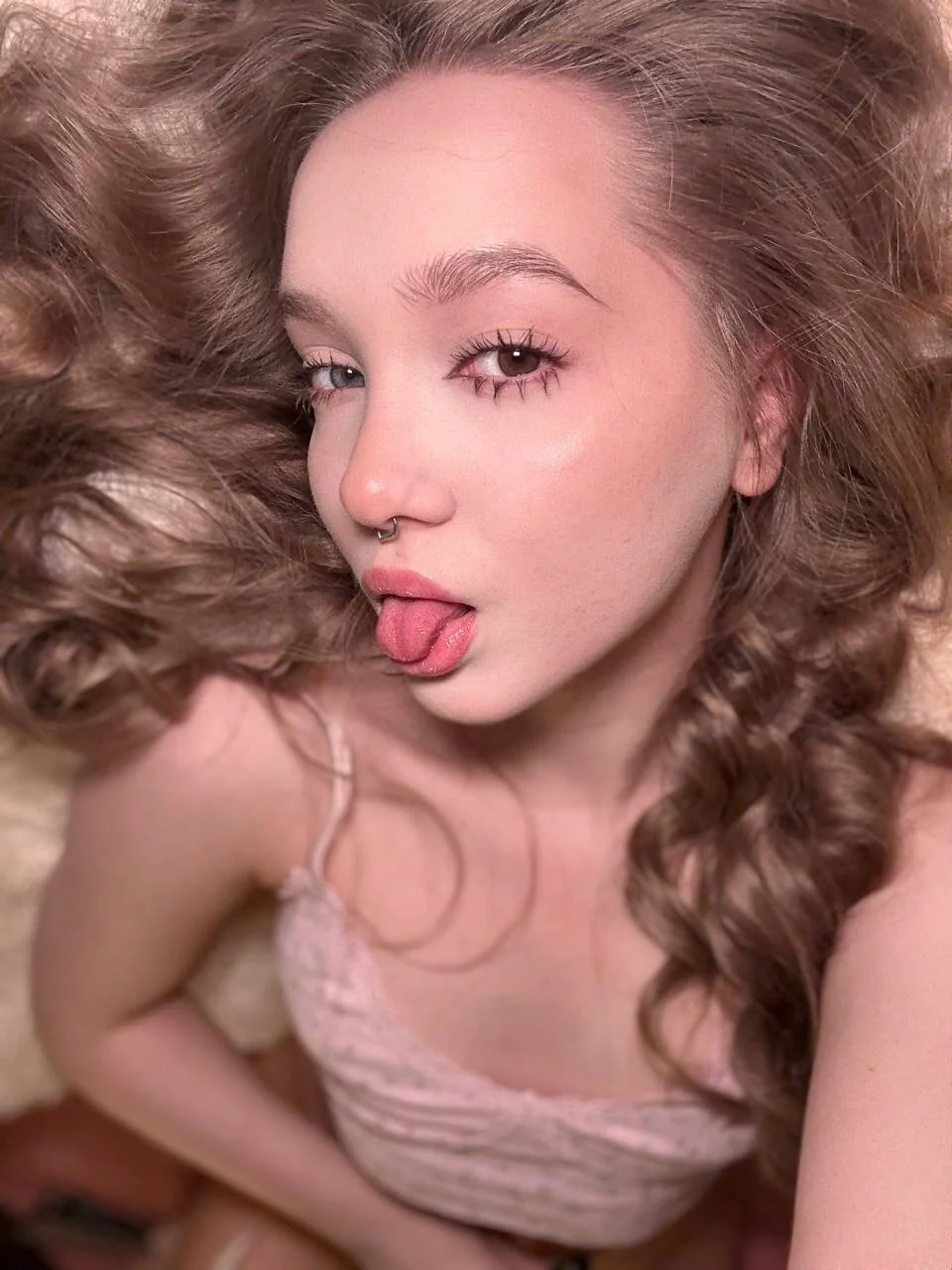 XXX Porn Photo of Nude bambi_lu 552