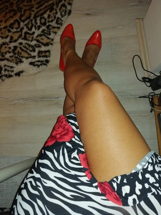 XXX Porn Photo of Nude LadyLizi 2