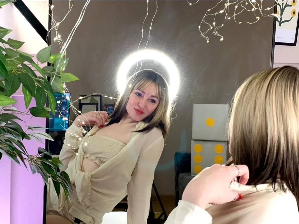 XXX Porn Photo of Nude Oliiviaaa 15