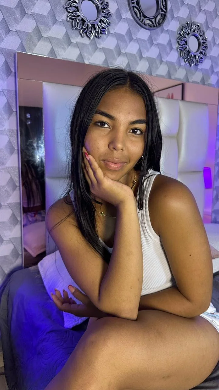 XXX Porn Photo of Nude Nasly_Moore 42