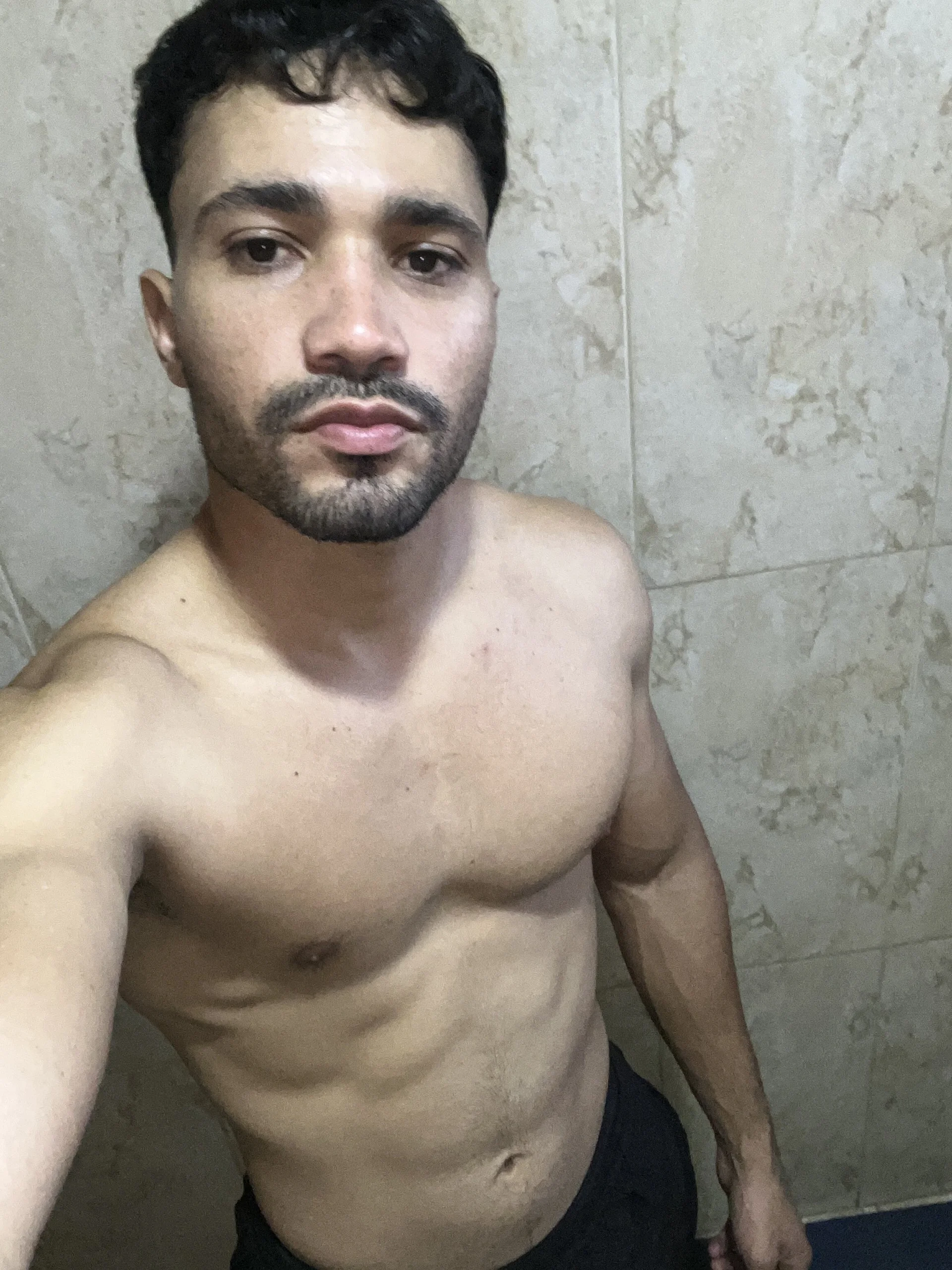 XXX Porn Photo of Nude Alejandr020Cm 4