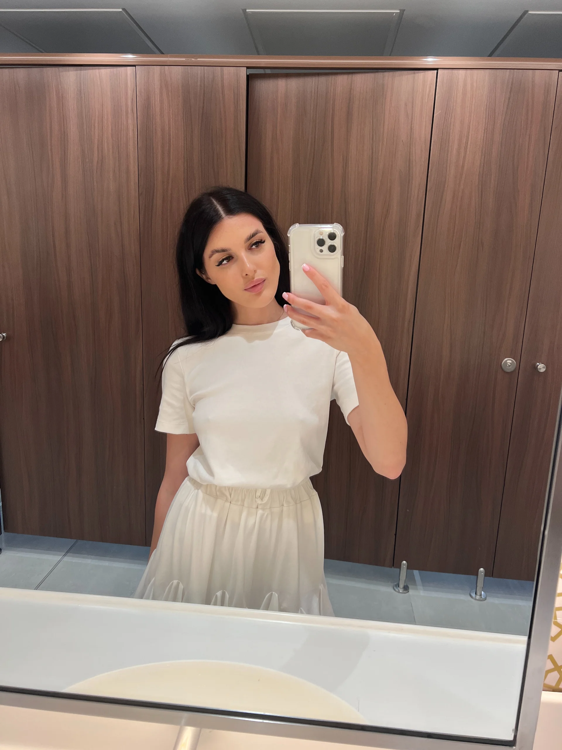 XXX Porn Photo of Nude little_belucci 3
