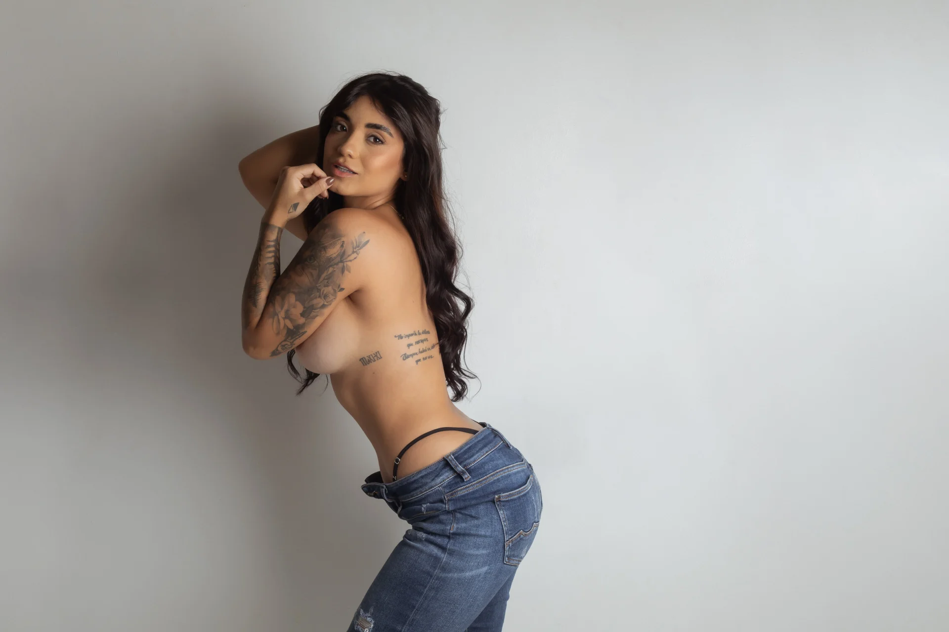 XXX Porn Photo of Nude LairaScott 1