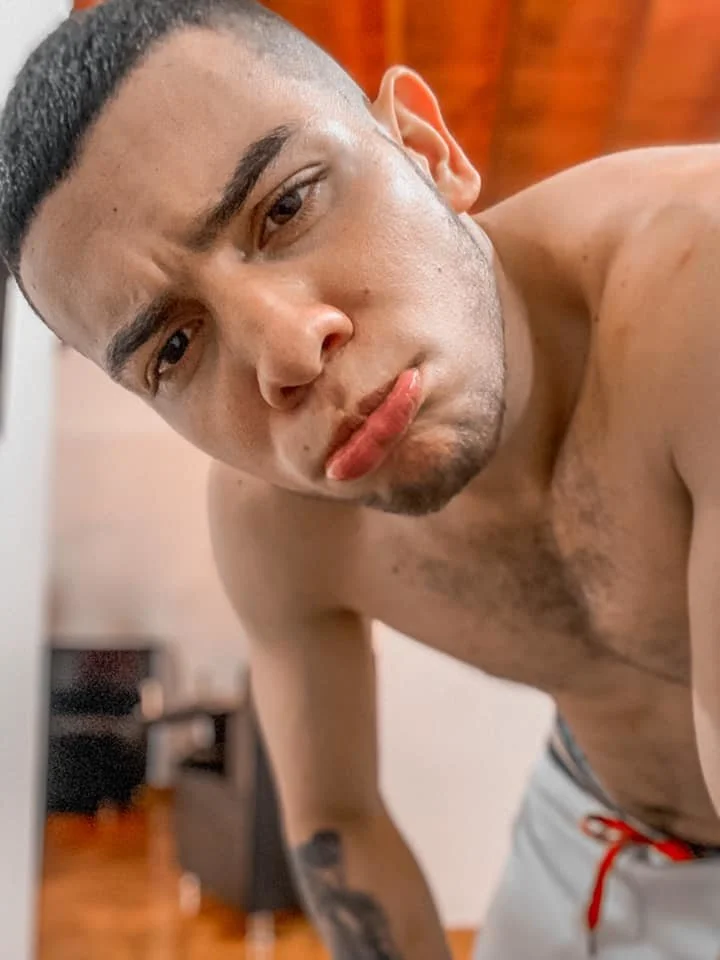 XXX Porn Photo of Nude logan_smith 5