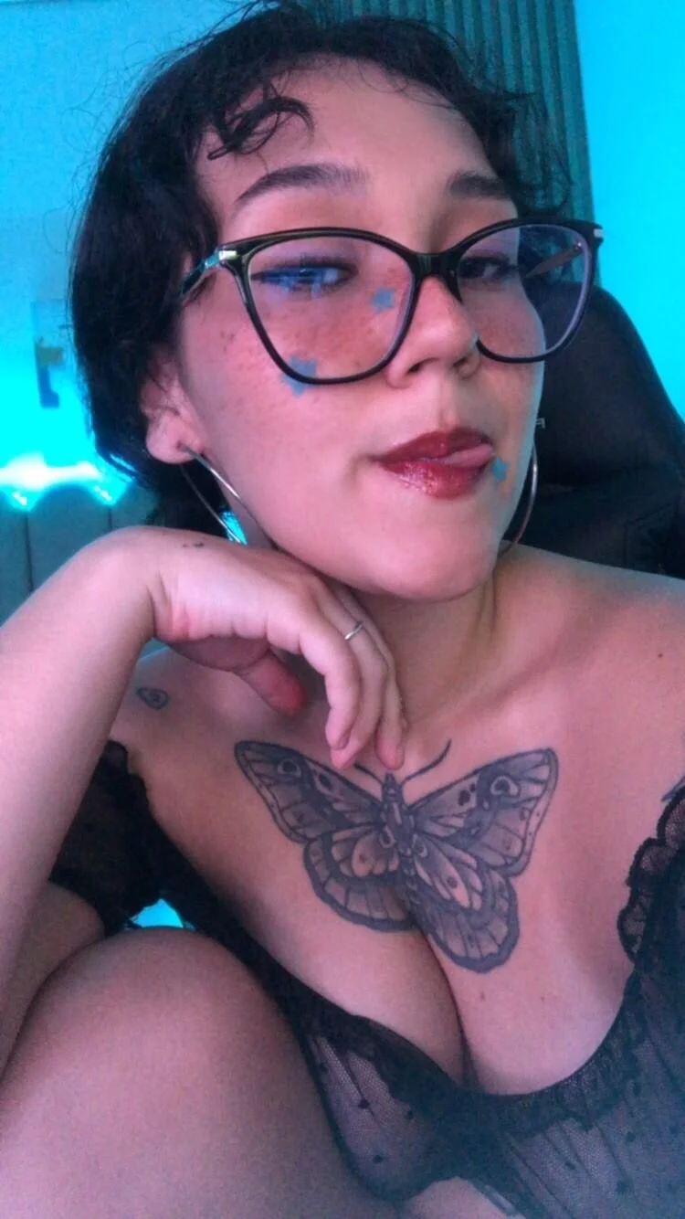 XXX Porn Photo of Nude lovemaryjane444 13