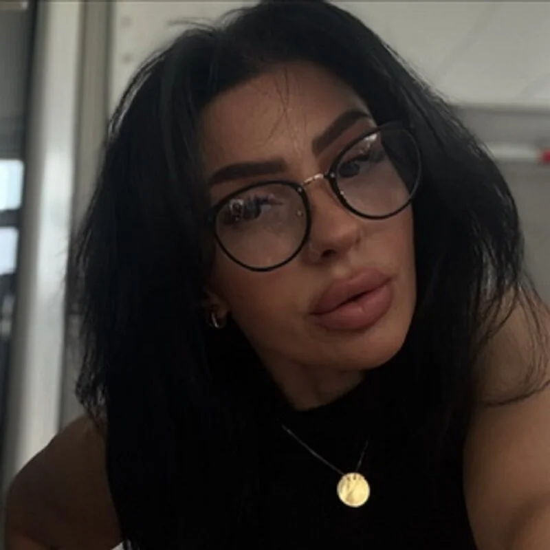 XXX Porn Photo of Nude BrainyBelle 3