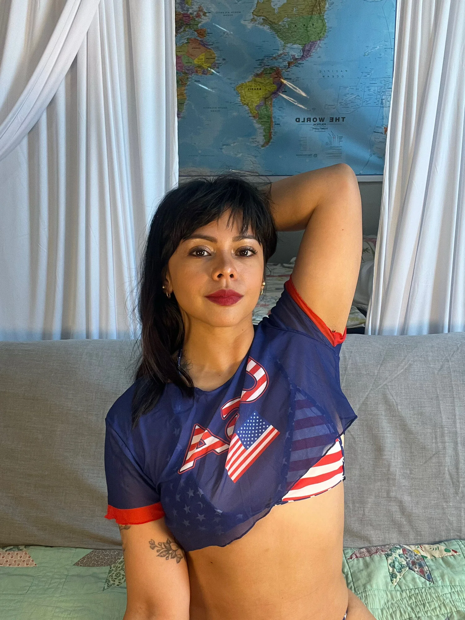 XXX Porn Photo of Nude andreaisyourmis 2