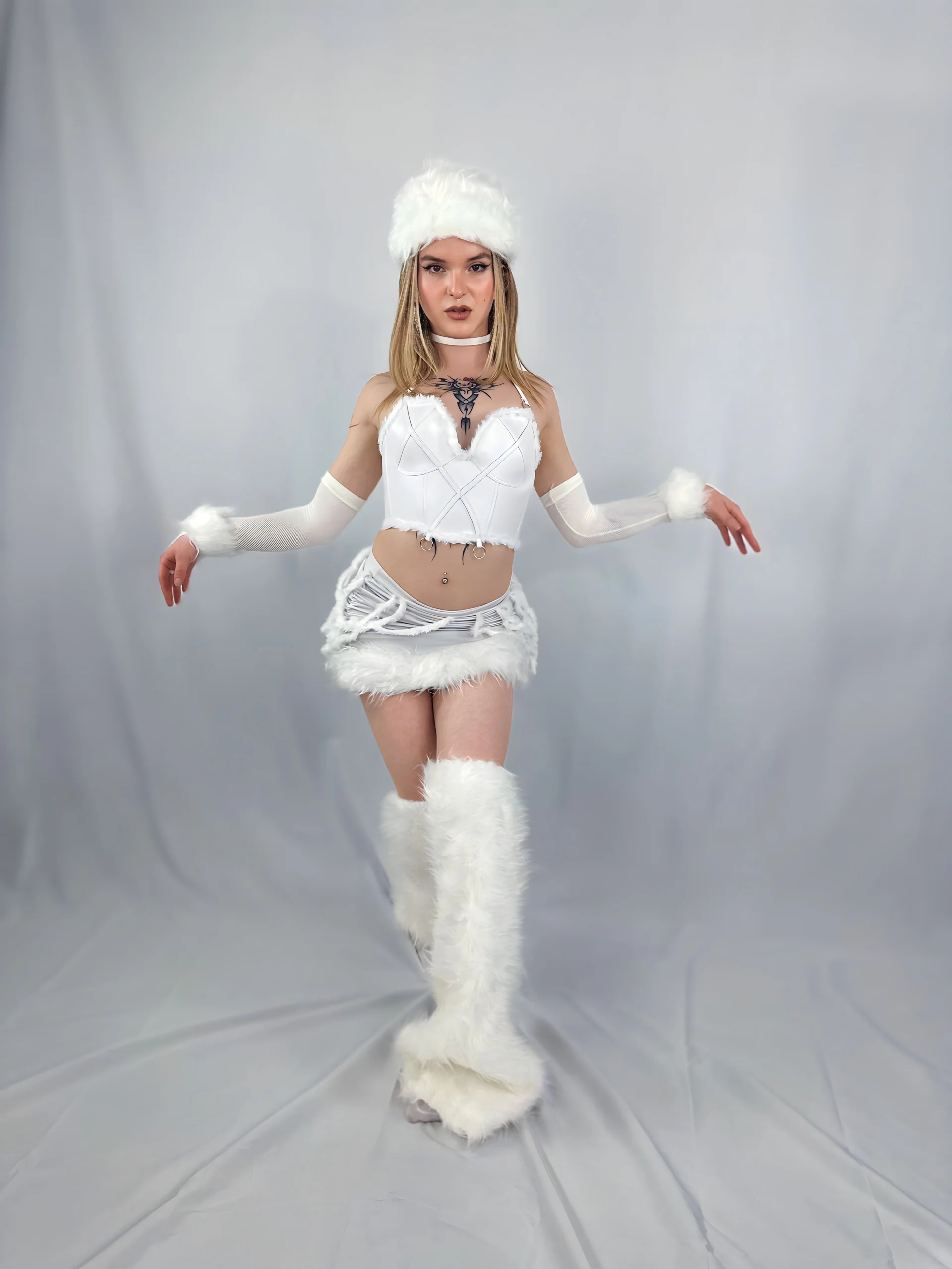 XXX Porn Photo of Nude misschloe__ 10