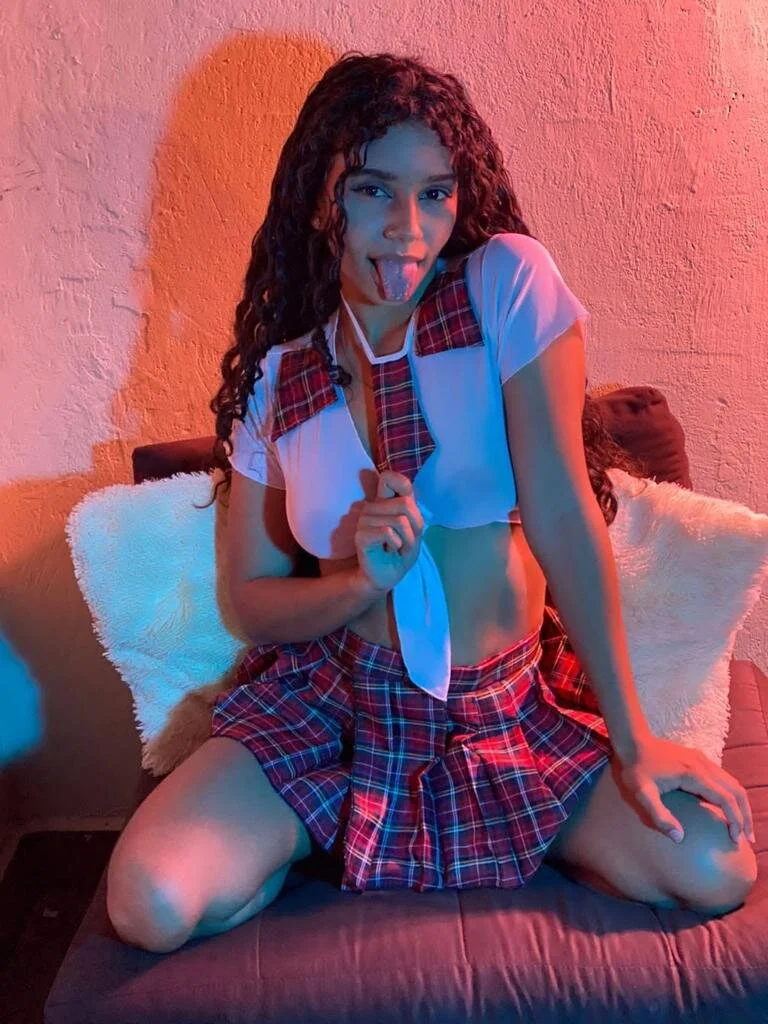 XXX Porn Photo of Nude charlotte_0309 5