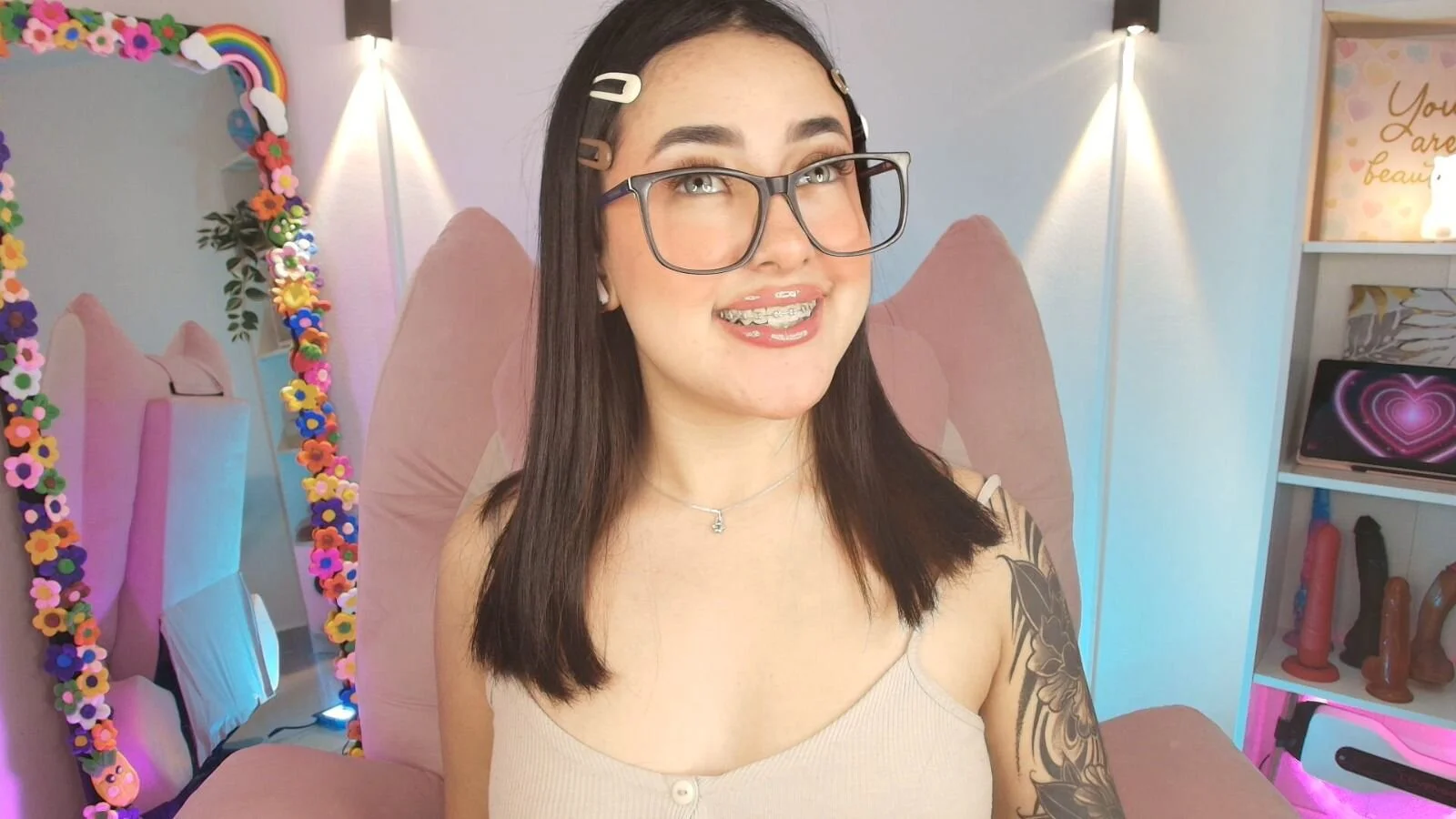 XXX Porn Photo of Nude justonecute 4