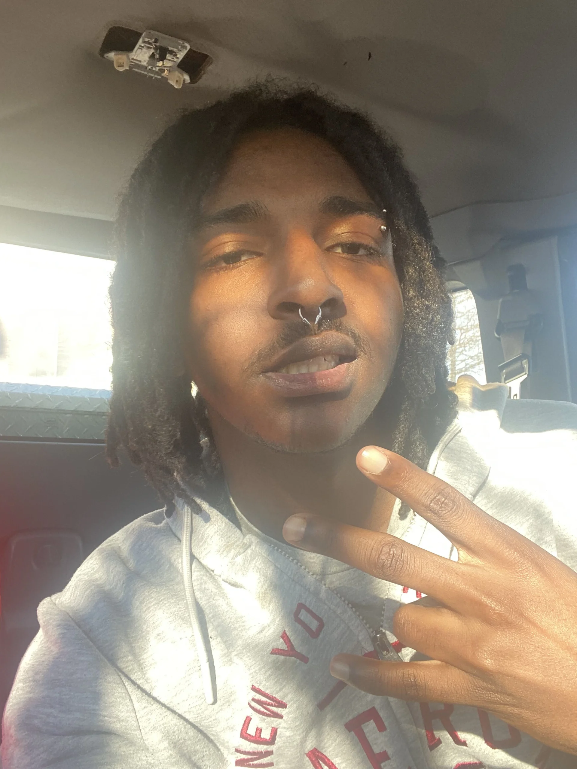 XXX Porn Photo of Nude Kingslxsher32 4