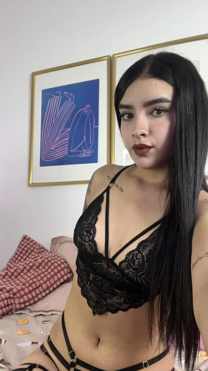 XXX Porn Photo of Nude Alanaa_rosse 21