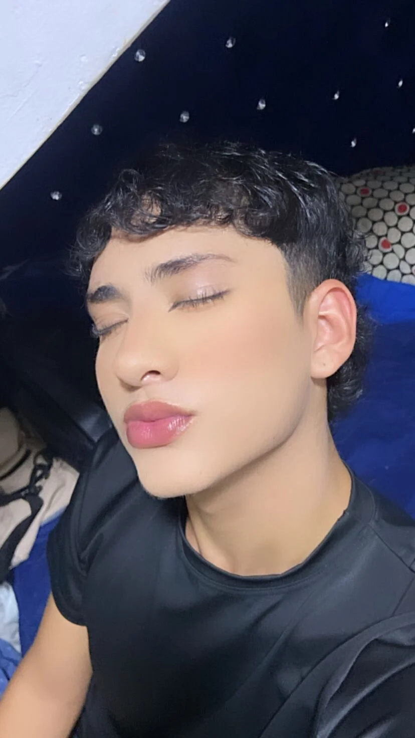 XXX Porn Photo of Nude Niko_cutee18 3