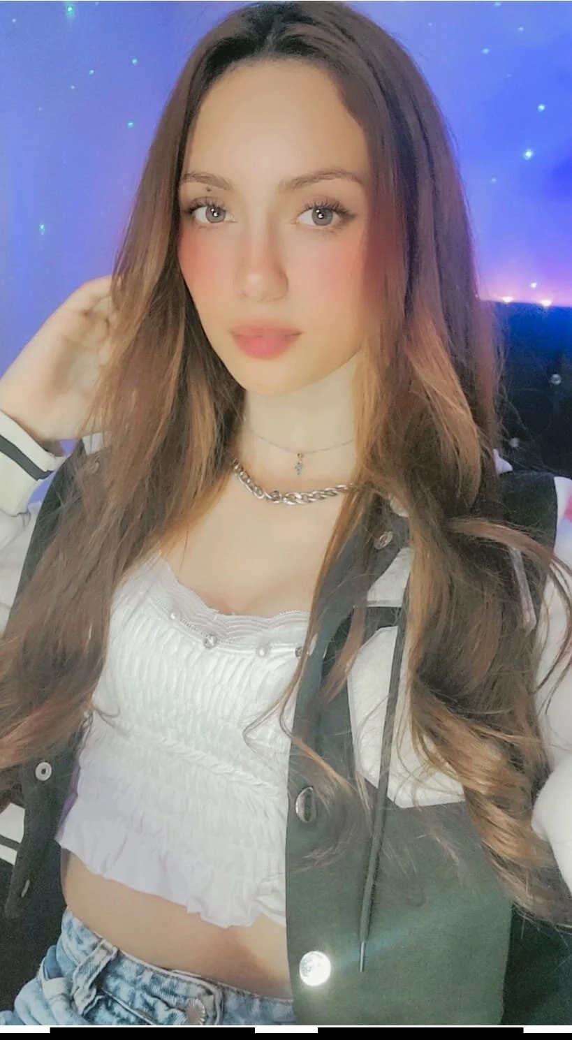 XXX Porn Photo of Nude holy_juli 15