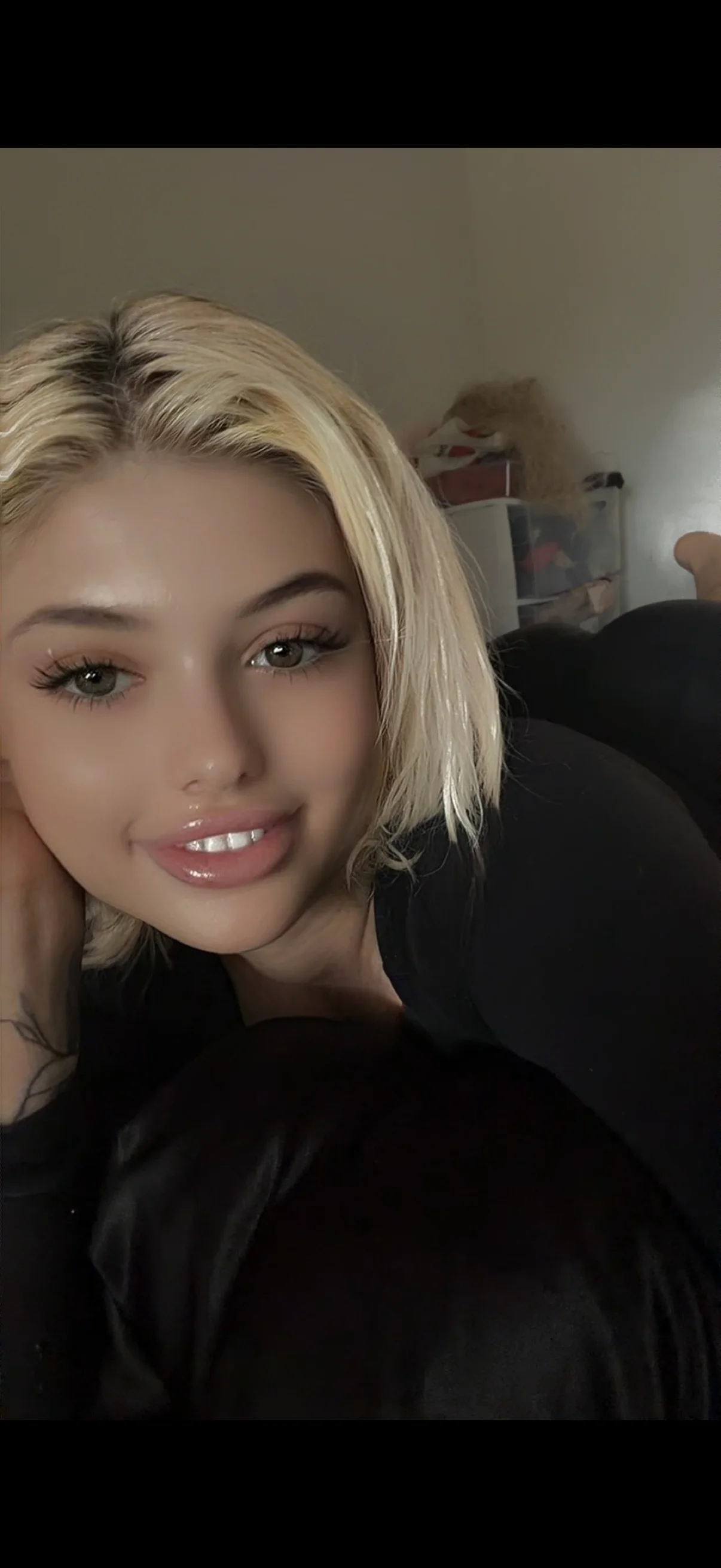 XXX Porn Photo of Nude VelvetNovaiam 4