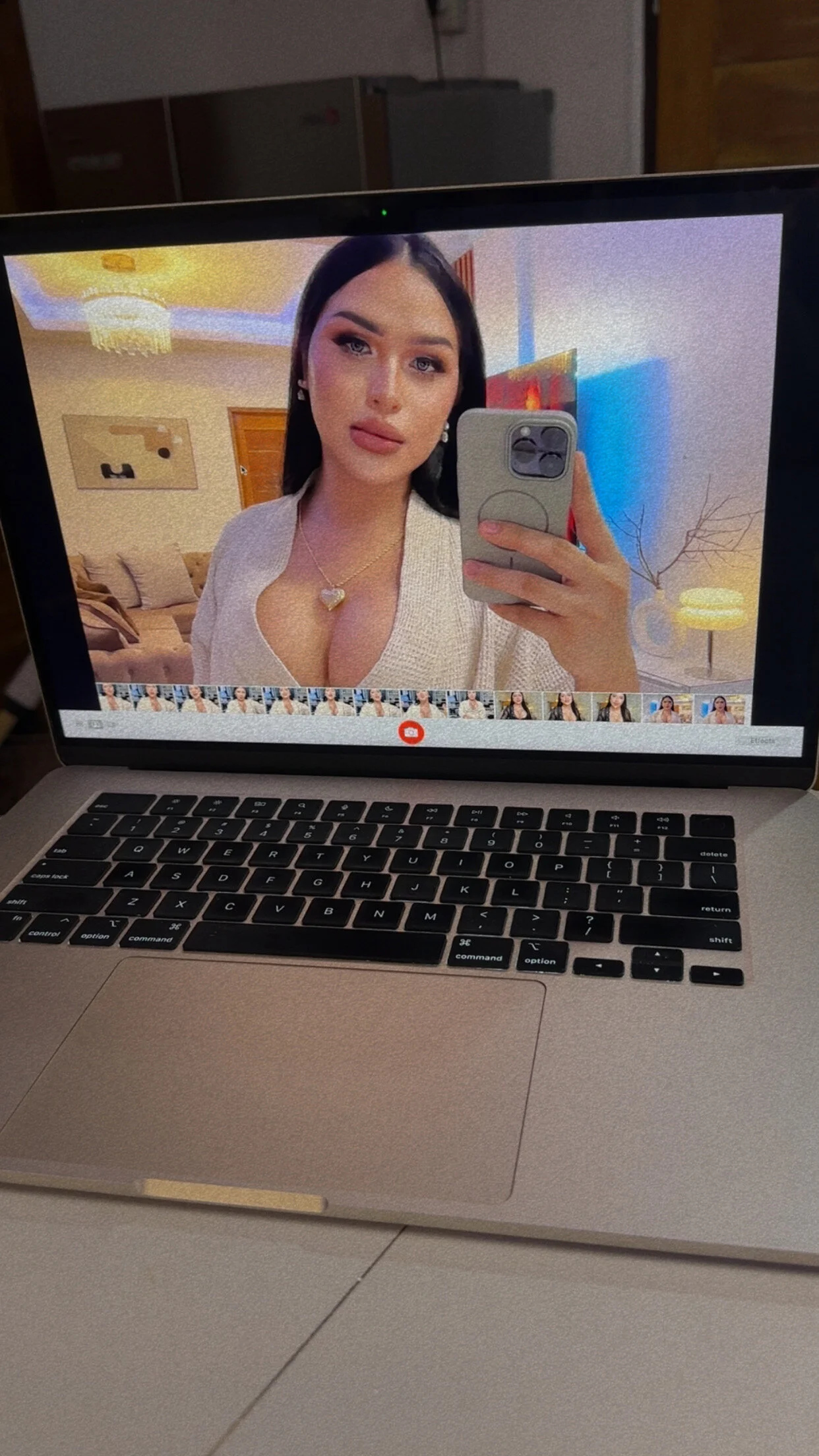 XXX Porn Photo of Nude Your_Majesty_Tyra 2