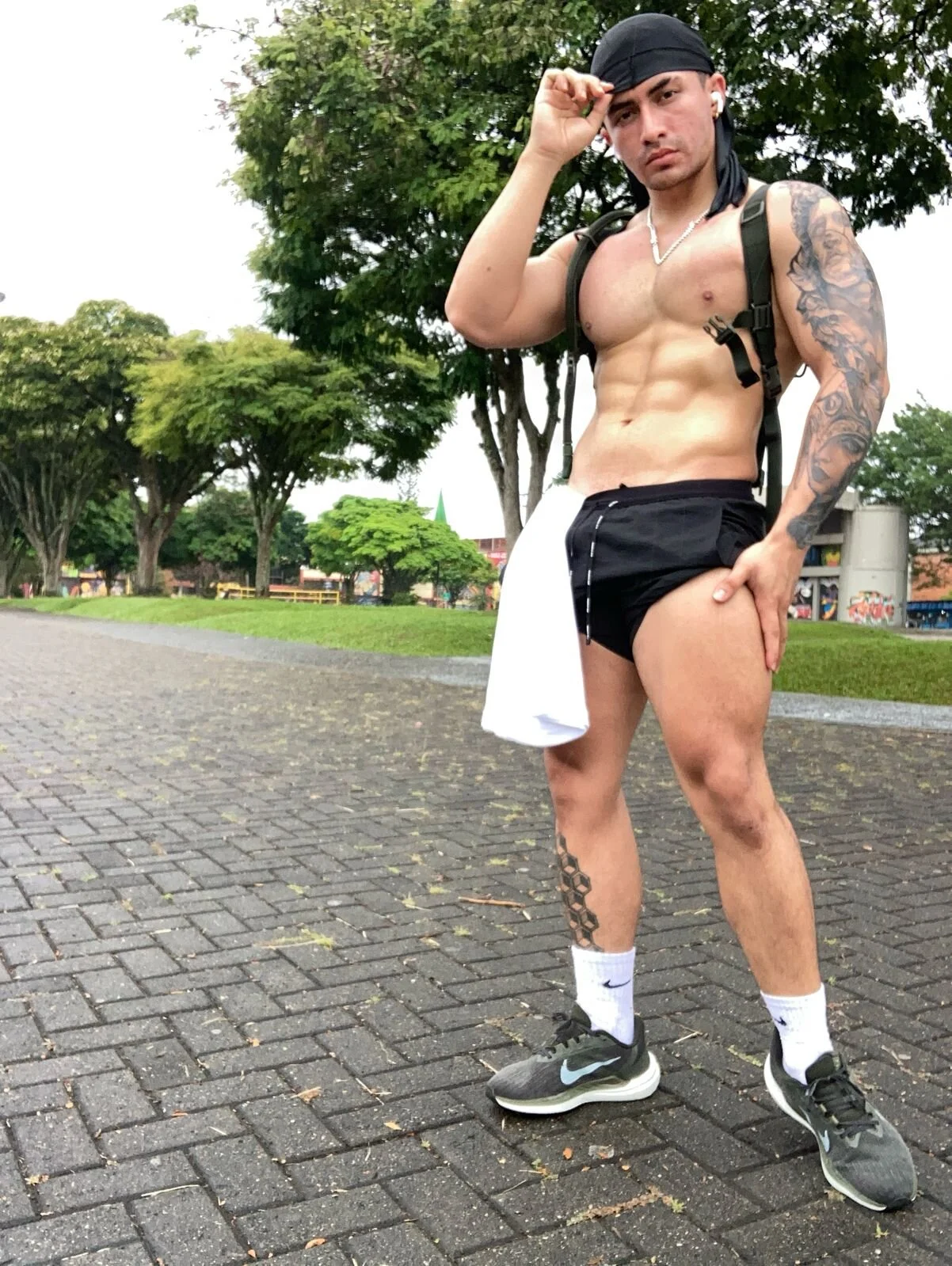 XXX Porn Photo of Nude Brad_Summer 68
