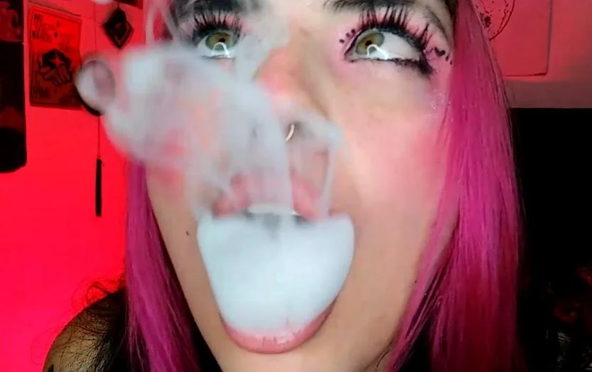 XXX Porn Photo of Nude lunaa_rayy420 9
