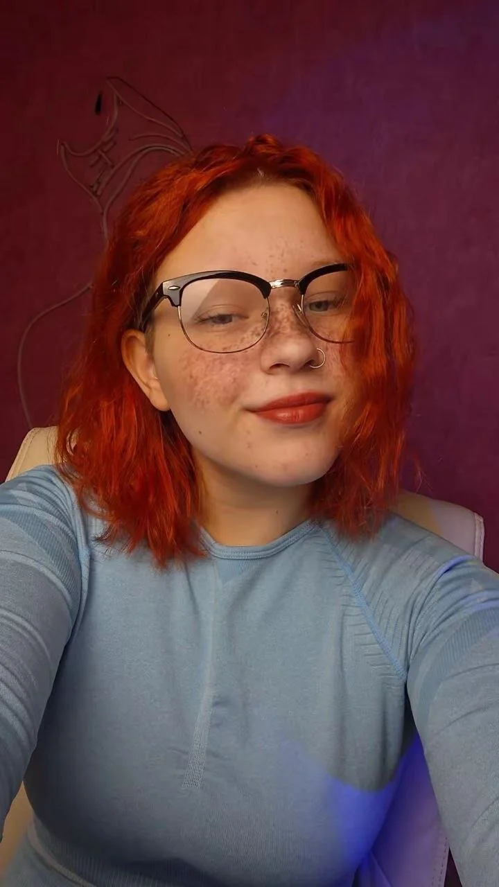 XXX Porn Photo of Nude FoxPlayXX 1