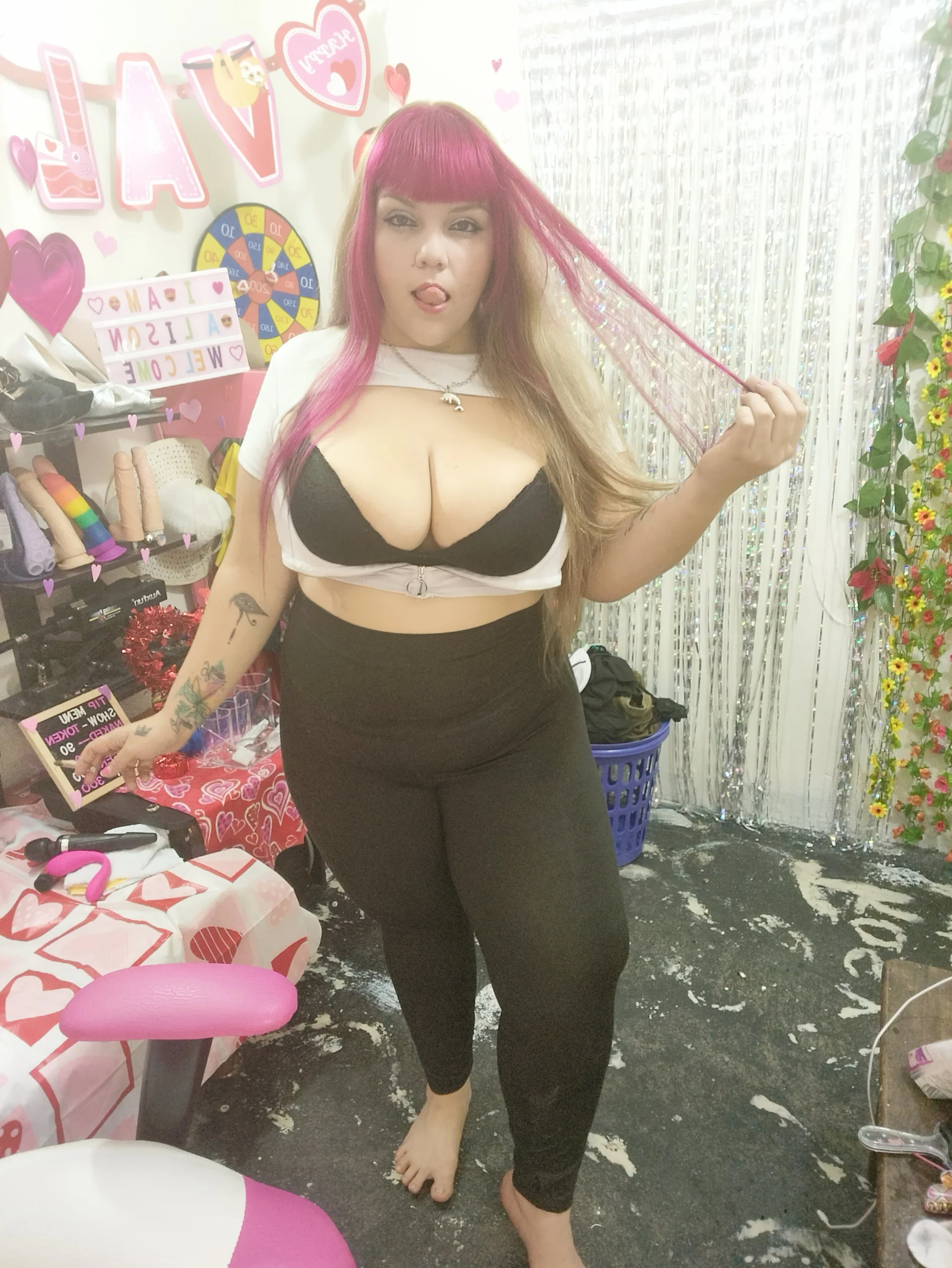 XXX Porn Photo of Nude allsson_queen 145