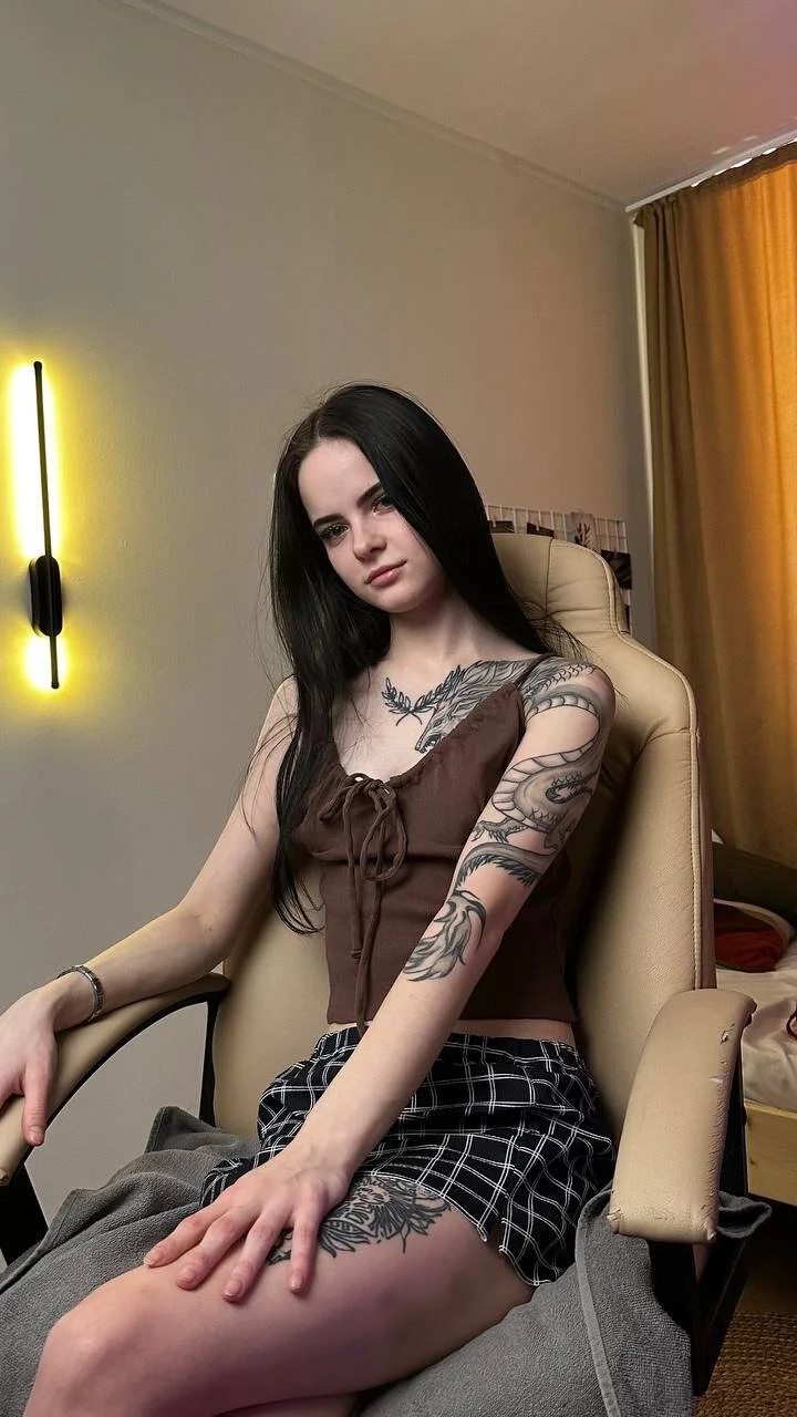 XXX Porn Photo of Nude Antonia_Thomass 1
