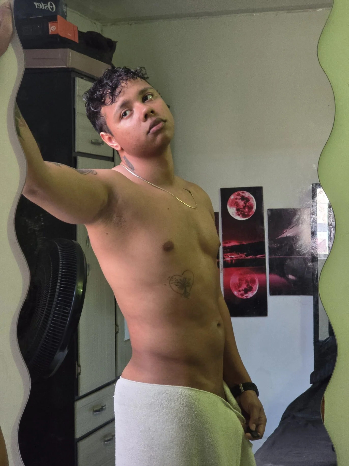 XXX Porn Photo of Nude Robertmiller21 33
