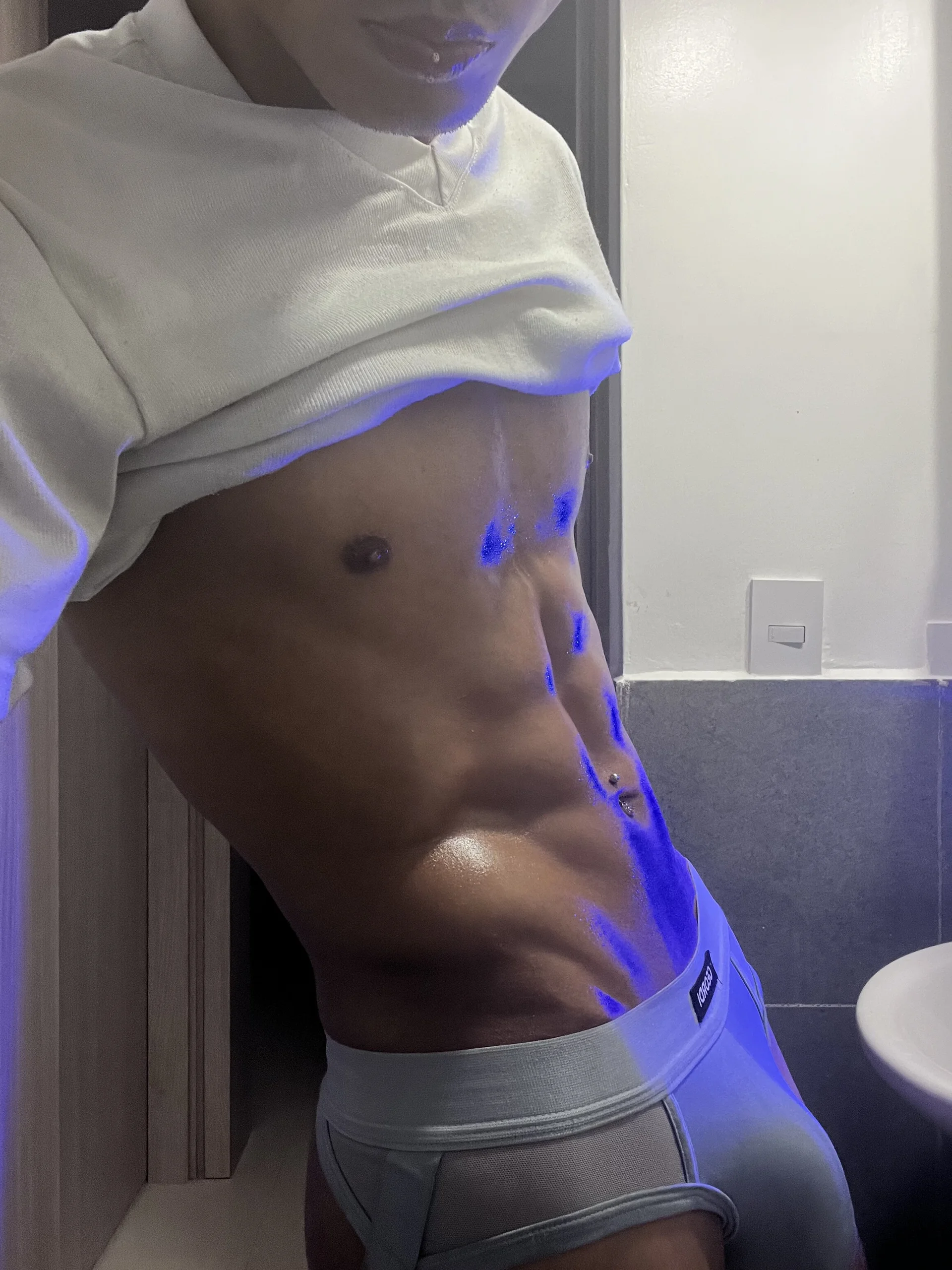 XXX Porn Photo of Nude ronald_maximo19 51
