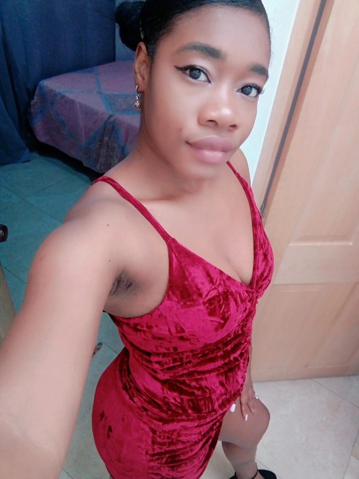 XXX Porn Photo of Nude _yisela_ 13